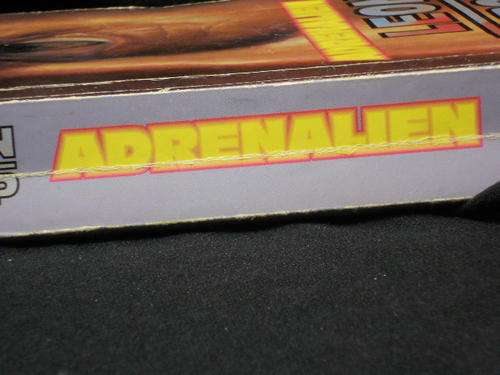 Adrenalien - Leon van Nierop -sagte omslag-478bl goeie 2de handse kondisie