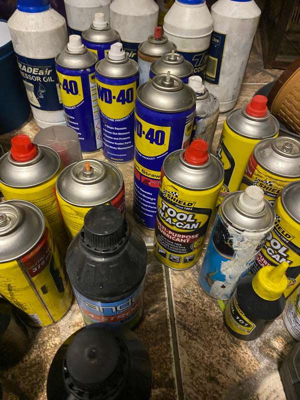 WD-40 - Multi-Purpose Lubricating Spray