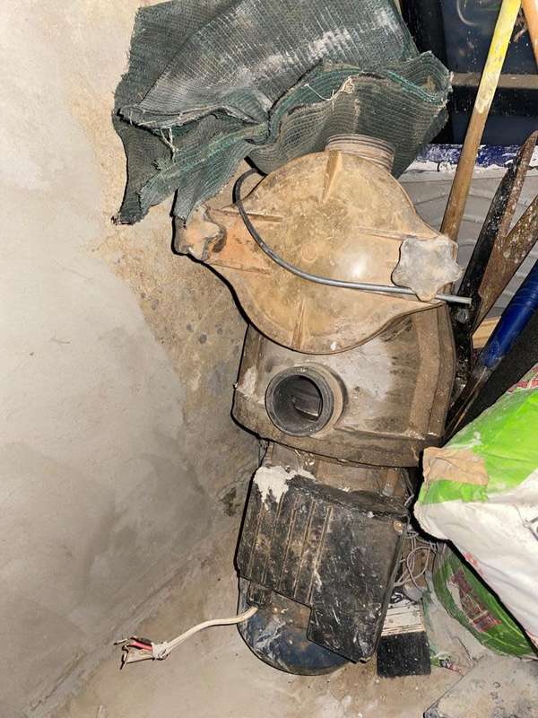 0.75Kw Water Pumps:  2nd-Hand Pump for Parts - Not working