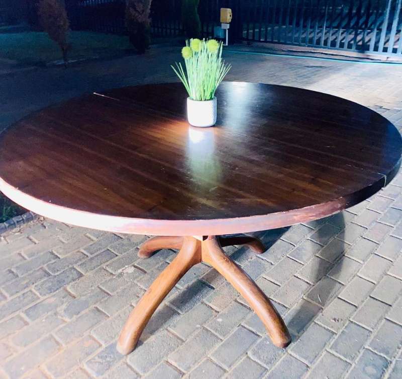 Huge Quality Hard Wood Round Table