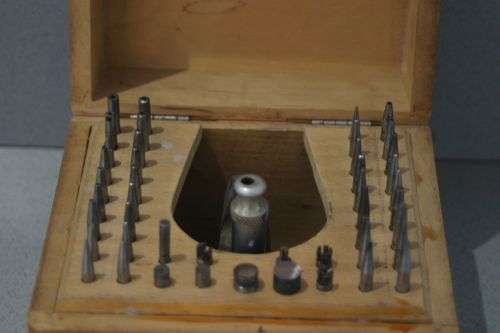 Small watchmakers riveting/staking tool set