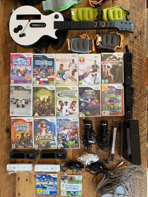 Wii Console, accessories and games