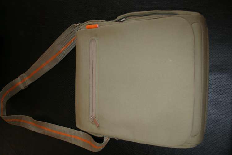 NeuElements 15''Laptop Bag