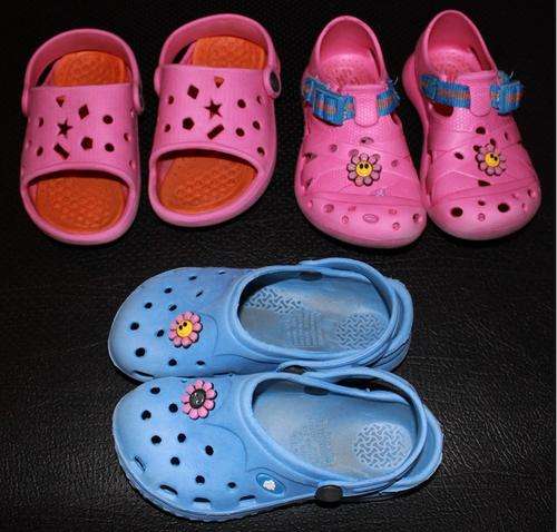3 pairs Crocs style size 7/8