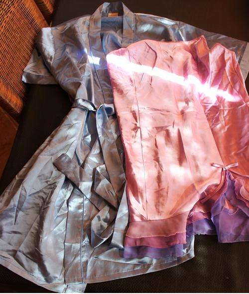 Sleeveless Satin Nighty and satin robe Foshini's Size 14