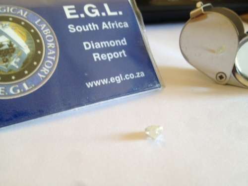 NATURAL 1ct DIAMOND