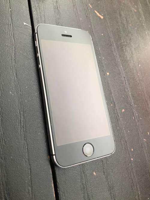 iPhone SE 32GB