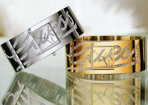 "GUESS" - Crystal Ladies Guess Watch - STUNNING Available in Gold or Silver