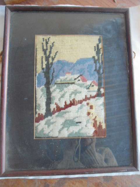 STUNNING FRAMED PIECE OF ART
