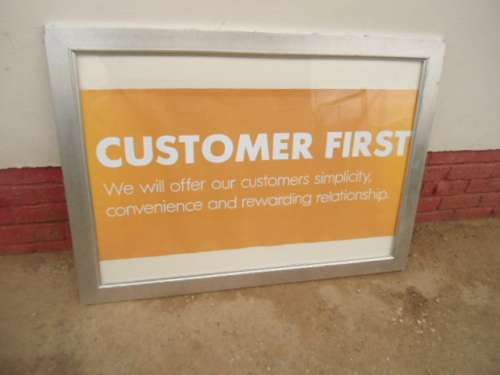STUNNING BIG FRAME SELF COLLECT ROBERTSON