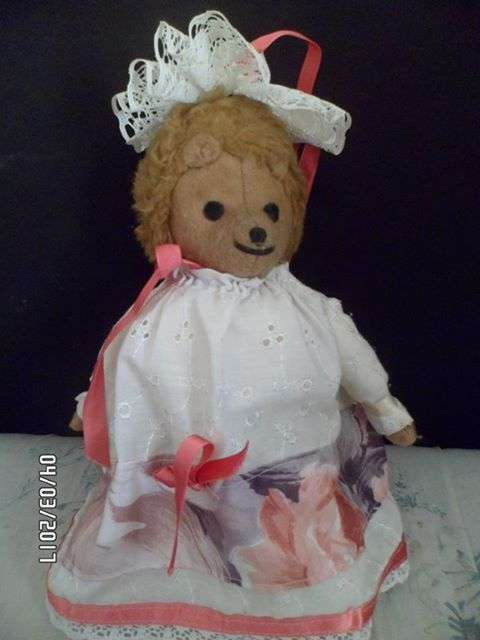 VINTAGE HAND PUPPET