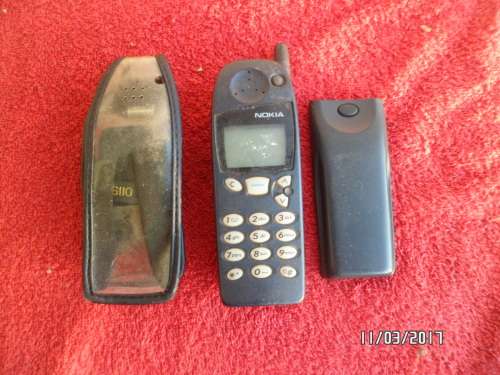 OLD NOKIA 5110 WORKING,WITH POUCH AND 2 X BATTERY AND CHARGER