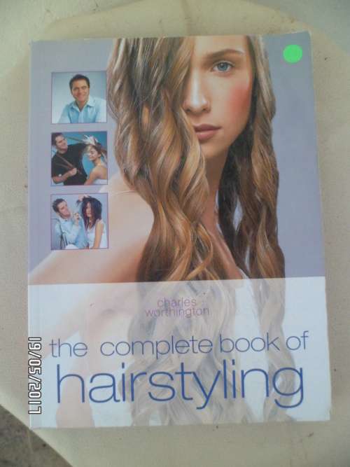 CHARLES WORTHINGTON THE COMPLETE BOOK OF HAIRSTYLING