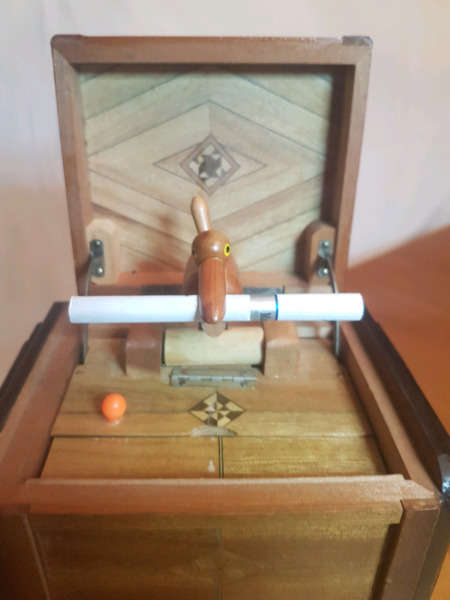 RARE Stunning Art Deco Cuckoo Musical Cigarette Dispenser!!