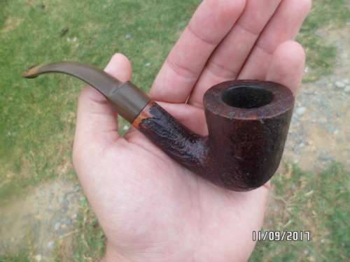 old smoking pype as per picture