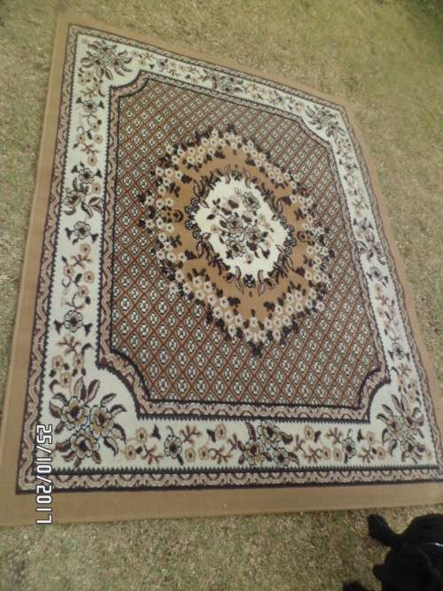 stunning KASAN 150cm x 200cm carpet self collect Robertson