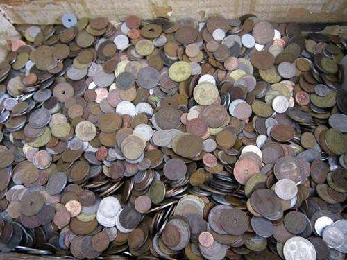 awsome 150 x unsorted World coin collections!!bargain 1 DAY ONLY