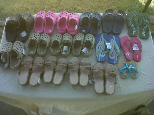 LUCKY DIP!!SUMMER SPECIAL STOCK CLEARANCE ON NEW SHOES,EASY TO RESELL!BID ON EATCH ITEM