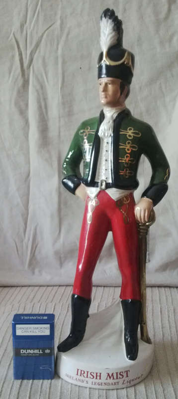 RARE LARGE (48cm) IRISH MIST DECANTER - HIGHLY COLLECTIBLE