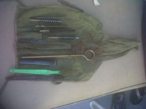 The first R4 rifle 5.56 MM cleaning kits 1980 stunning item