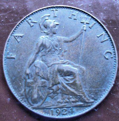 STUNNING 1924 FARTHING  COIN