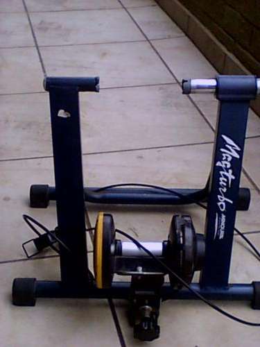 BARGAIN Bicycle Training stand / Indoor Trainer with Cable Control Shipping R100
