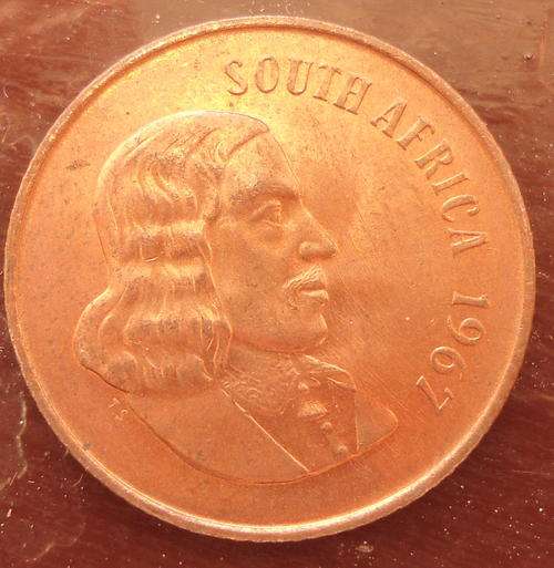 NICE 1967 2C WITH ORIGINAL TONE COIN