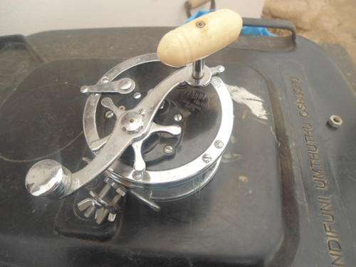 BARGAIN GOOD CONDITION PENN 49 DEAP SEE FISHING REEL