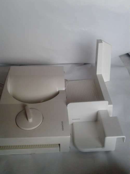 KENWOOD ELECTRIC MEAT AND BREAD SLICER WITH ATTACHMENTS (FOLDABLE )