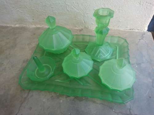 LOVELY VINTAGE GLASS SET, 2 CHIPS,
