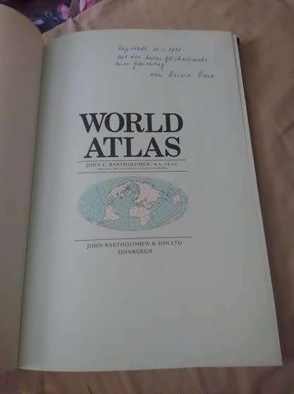 Bartholomew world atlas 1983