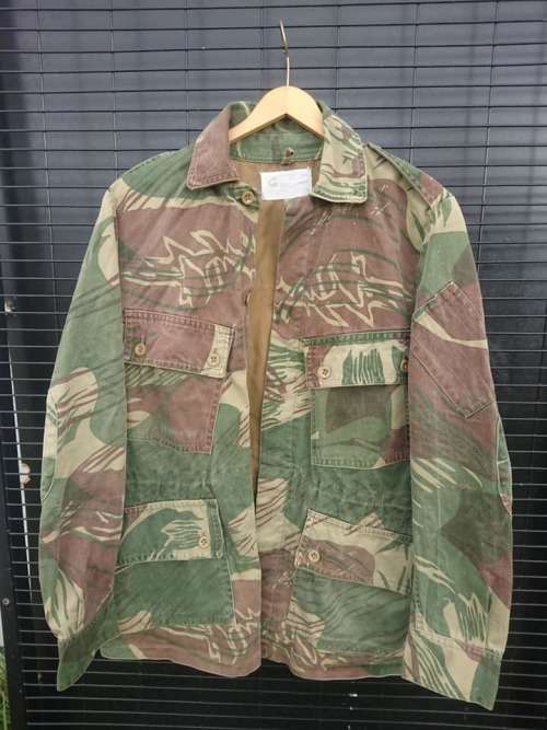 highly collectible,RHODESIAN Camouflage Jacket with rank number stamped,size M