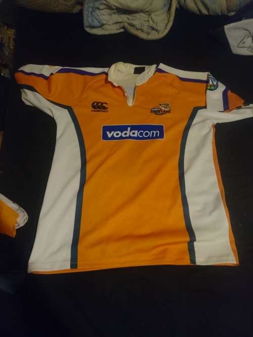 VODACOM CHEETAH RUGBY JERSEY(LARGE)