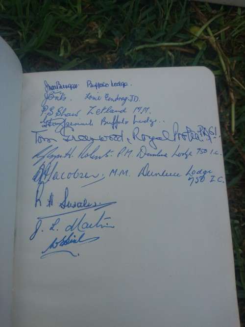 masonic bible no 357 1951 print in box.signed by couple of people