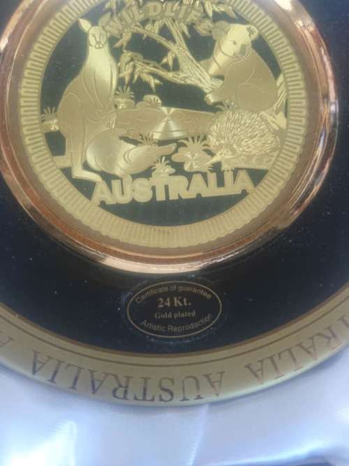 Original 24k Gold Plated Australian Porcelain Display Plate!!!