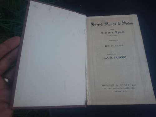 SONGS AND SOLOS WITH STANDARD HYMNS 750 PIECES BOOK.LATE 1800S-1902.SOME PAGES LOSE