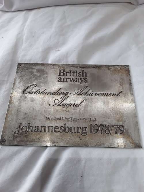 METAL SIGN BRITISH AIRWAYS OUTSTANDING ACHIEVEMENT AWARD (JOHANNESBURG 1978/79)21cm x 15cm