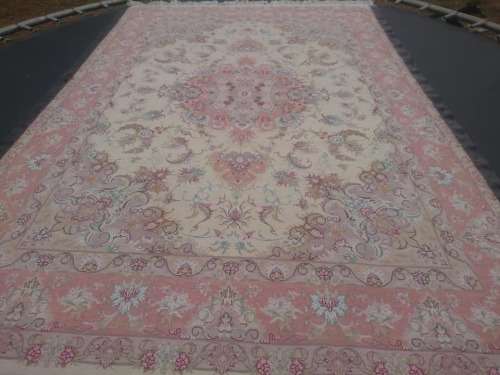 persian floweral Tabriz silk touch and cotton base size 155*215cm.