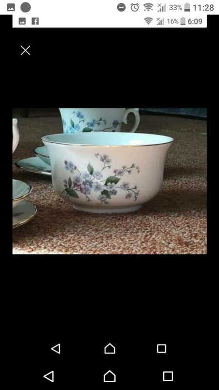 Lovely queen Anne set bid per lot Have 2 of the same sets available Perfect condition