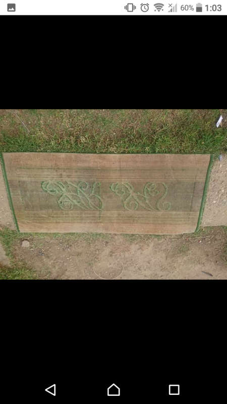 RARE FIND A ORIGINAL VINTAGE SAR CARPET.FAIR CONDITION