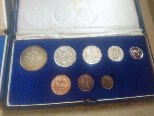 5 x proof Short Sets including silver