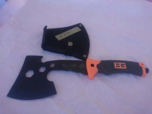 Gerber Bear Grylls survival axe