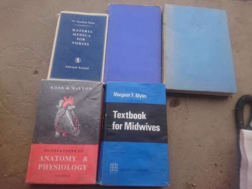 COLLECTION OF 5 MEDICAL BOOKS