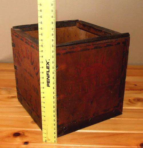 Rare Antique Ceylon tea box