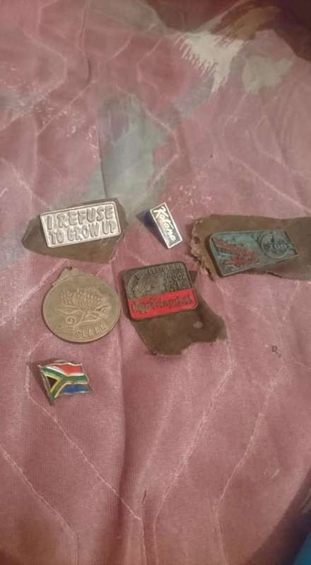 LOT BADGES