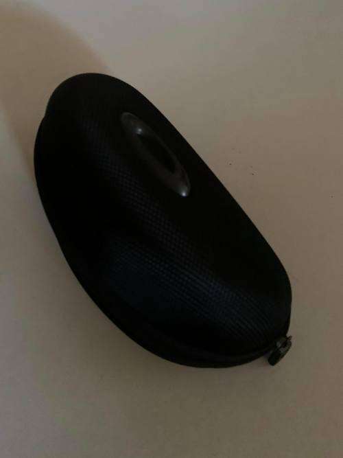 Genuine Oakley sunglasses. With spare clear interchangeable lenses, Oakley case and soft glass carry