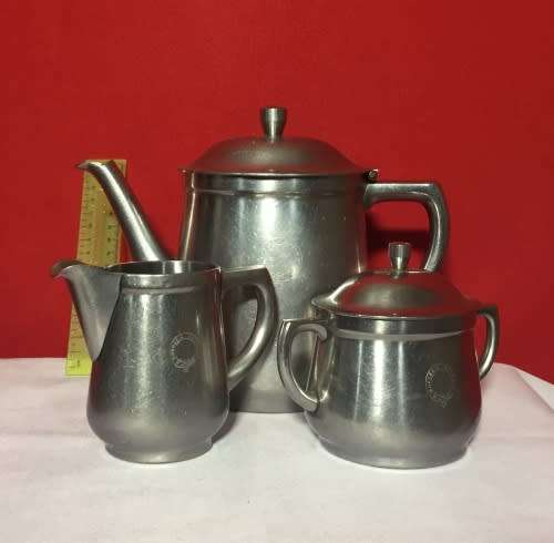 very rare find!!Rhodesian Railway SS set