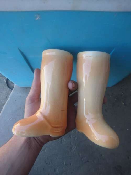 Twee boots ornamente