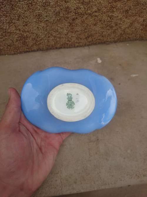 Stunning Royal doultan porcelain sugar cube holder No chip marks
