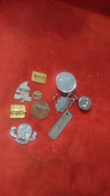 Mixed lot badges
